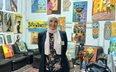 زينب صديق: تبك المعارض تعطي تعزز قدرات الشباب الفنية