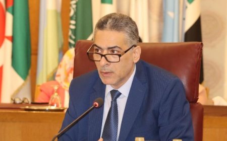 علاء التميمي: التعاون العربي ضرورة لمواجهة مخاطر الذكاء الاصطناعي في يد الجماعات الإرهابية