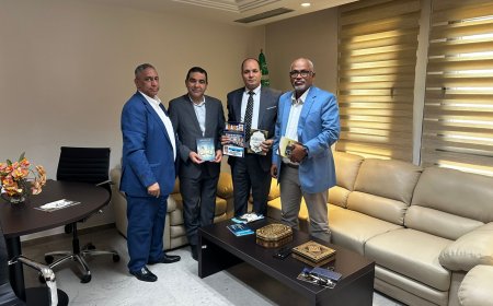 وفد «رسالة السلام العالمية» يلتقي مدير إدارة العلوم والبحث العلمي بمنظمة (ألكسو) في تونس لتعزيز التعاون الفكري والبحثي