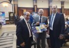 المكتبة الرقمية للشرفاء الحمادي تهدي مؤلفات  الشرفاء الحمادي لوزير التعليم الأسبق جمال العربي