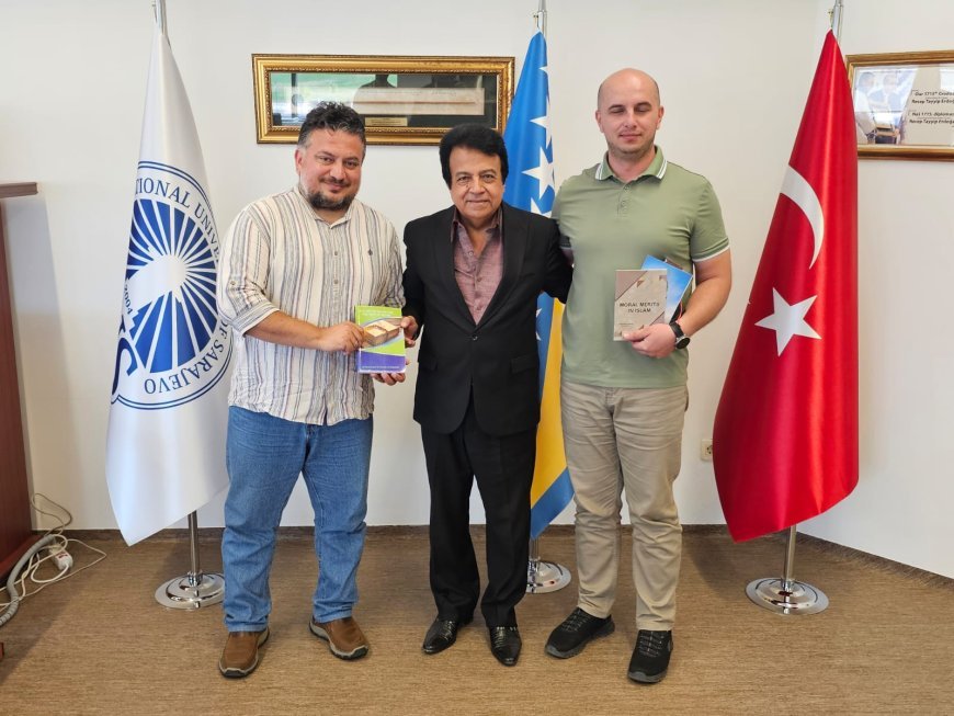 د. حسن حماد يزور جامعة سراييفو الدولية الحديثة  ويهدى كبار المسؤولين بالجامعة نسخا من مؤلفات المفكر العربي على الشرفاء