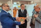 شاعر عراقي في ضيافة جناح رسالة السلام بمعرض اسطنبول للكتاب | صور