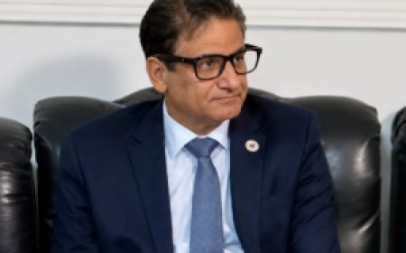 بهجت العبيدى: المشروع الفكرى للاستاذ على الشرفاء يمضي بخطى ثابتة نحو الانتشار في مختلف أنحاء العالم