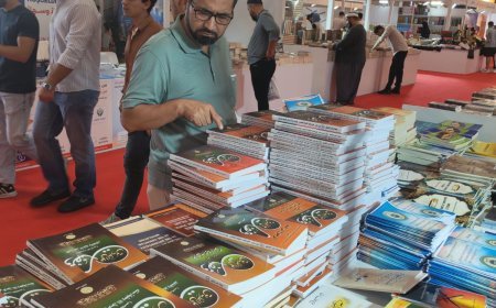 إقبال لافت على جناح "رسالة السلام "في اليوم الثاني لمعرض إسطنبول الدولي للكتاب