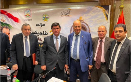 وفد مؤسسة رسالة السلام العالمية يقدم التهنئة لسفير طاجيكستان بالقاهرة بمناسبة عيد الاستقلال