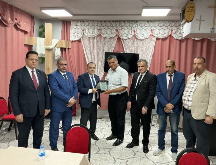 وفد رسالة السلام يزور كنيسة الخلاص الإنجيلية في إسطنبول : لا مكان للكراهية بين البشر | صور