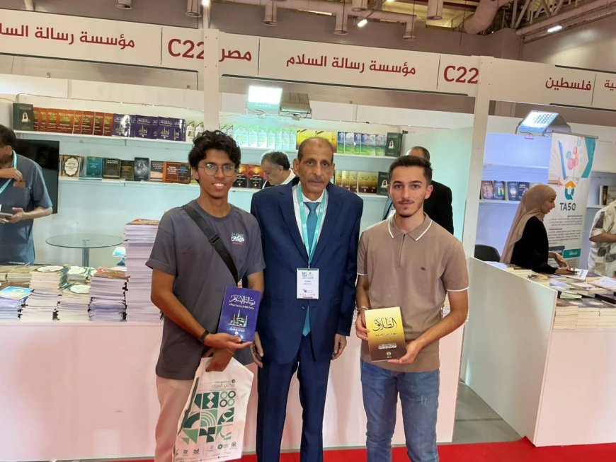 شباب سوريا في جناح " رسالة السلام بمعرض اسطنبول الدولى للكتاب " : نريد سلامًا يعم العالم | صور