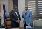 رئيس الهيئة الاستشارية لمؤسسة رسالة السلام العالمية يهدى كتاب "بقيادة مصر المعركة الأخيرة" لنقيب مهندسي رأس البر ودمياط