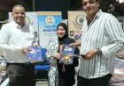 مسؤول تنسيق المشروعات التشاركية باتحاد الصناعات المصرية يزور جناح مؤسسة رسالة السلام بمعرض كتاب مركز شباب الجزيرة