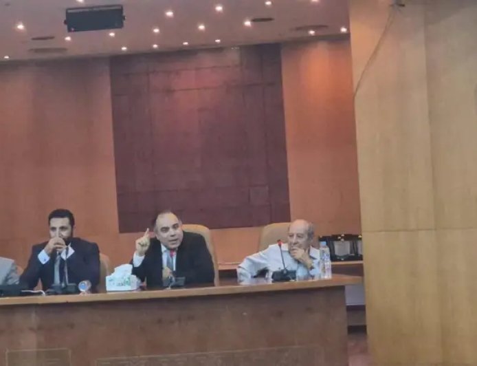 *مدير عام مؤسسة رسالة السلام العالمية تقدم برنامجا تعليميا مقروءا ومسموعا ومرئيا* *لبناء وعي التلاميذ منذ الطفولة