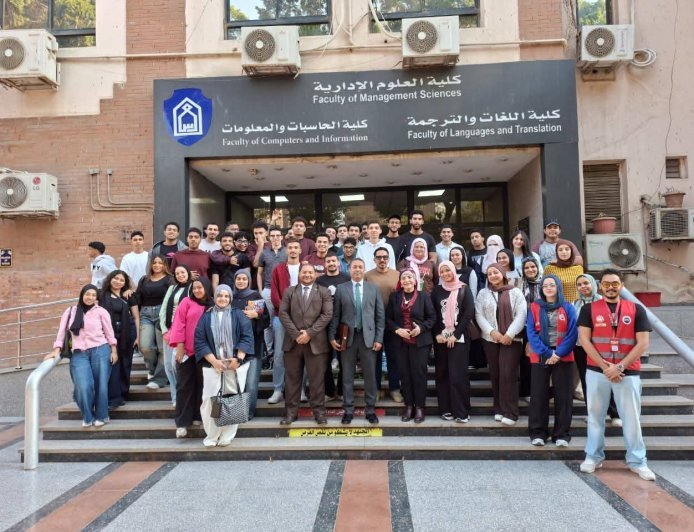 أكاديمية السادات والبورصة المصرية تطلقان برنامج التوعية المالية وترسيخ ثقافة الاستثمار لدى الطلاب