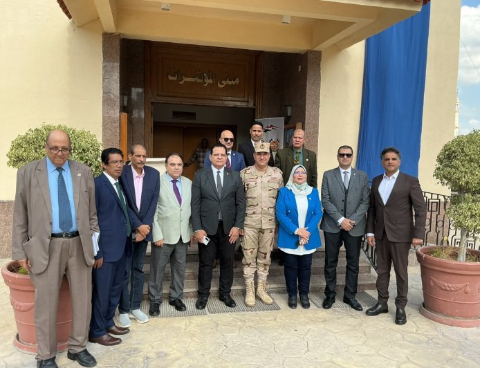 في احتفالية وطنية بمحافظة البحيرة وفاء أبو السعود تقود احتفالية انتصارات أكتوبر بحضور قيادات مؤسسة القادة ووفد رفيع من مؤسسة رسالة السلام العالمية
