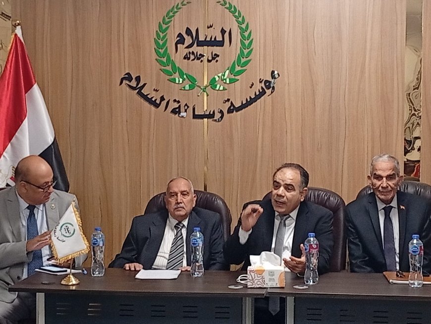 مدير عام مؤسسة رسالة السلام العالمية  فكر المؤسسة  يعزز الوعي ويحمي الأوطان.. والقوات المسلحة المصرية درع الأمة وسيفها